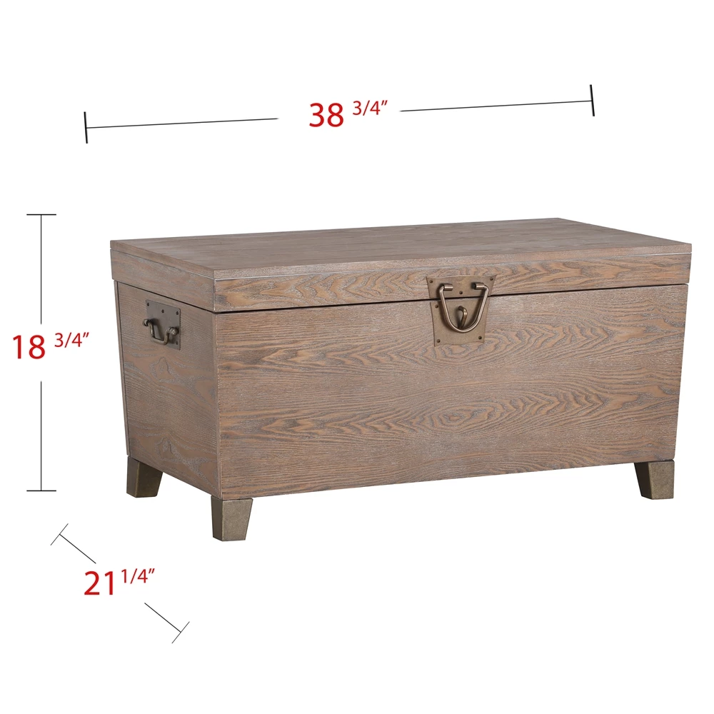 Southern Enterprises 8-cu Ft Oak/Antique Bronze Composite Wood Storage Trunk 4 Southern Enterprises 8-cu Ft Oak/Antique Bronze Composite Wood Storage Trunk - Image 4