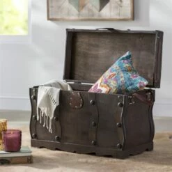 Vintiquewise 23-in X 14.5-in Brown Wood Storage Trunk