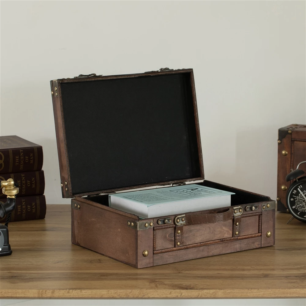 Vintiquewise Large Wooden Storage Trunk With Faux Leather Belt - Brown 5 Vintiquewise Large Wooden Storage Trunk With Faux Leather Belt - Brown - Image 5