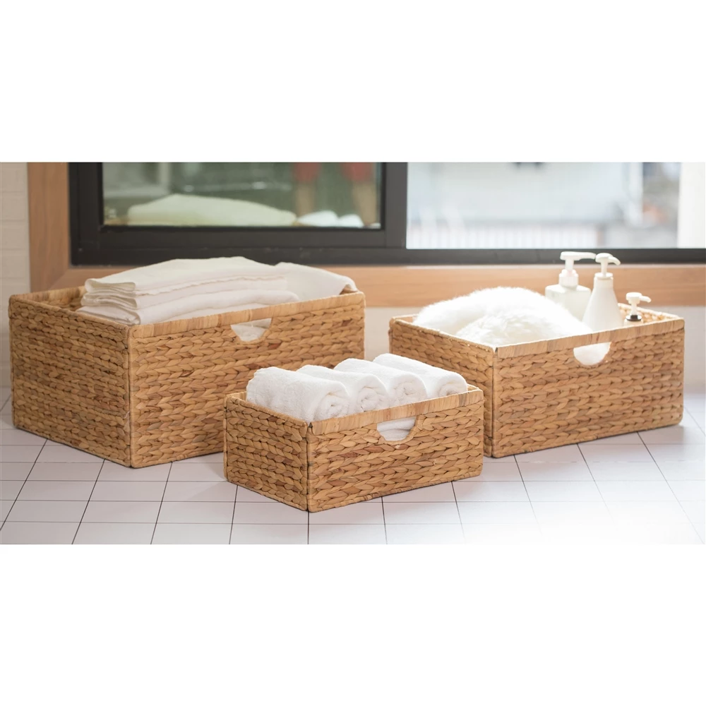 Vintiquewise 21-in W X 10-in H X 16-in D Brown Foldable Water Hyacinth Baskets - 3-Pack 1 Vintiquewise 21-in W X 10-in H X 16-in D Brown Foldable Water Hyacinth Baskets - 3-Pack