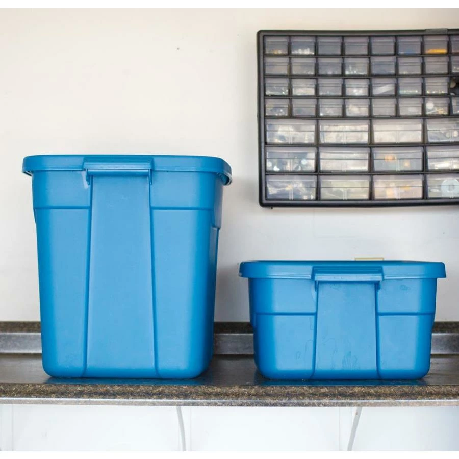 Centrex Plastics Rugged Tote 10-Gallon Blue Tote With Standard Snap Lid 3 Centrex Plastics Rugged Tote 10-Gallon Blue Tote With Standard Snap Lid - Image 3