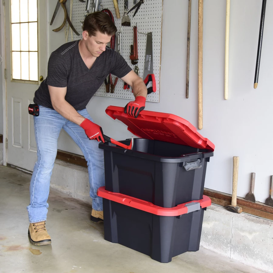 CRAFTSMAN 20 Gallon Latching Tote - 28.17-in X 19.92-in X 14.34-in 6 CRAFTSMAN 20 Gallon Latching Tote - 28.17-in X 19.92-in X 14.34-in - Image 6